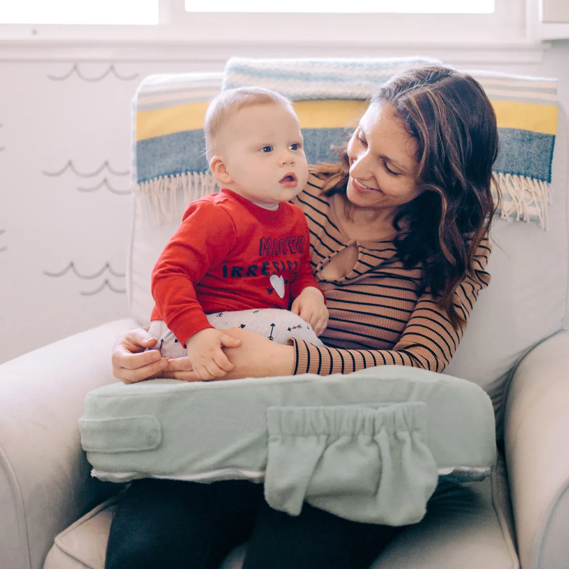 Deluxe Nursing Pillow