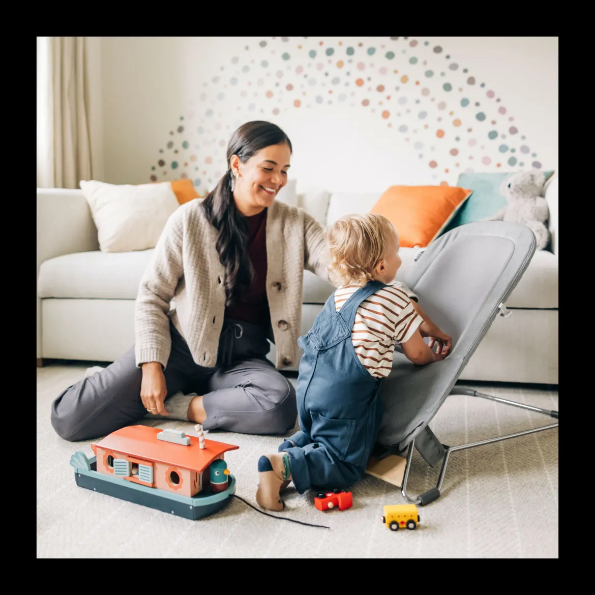 Mira 2-in-1 Bouncer and Seat & Toy Bar Bundle
