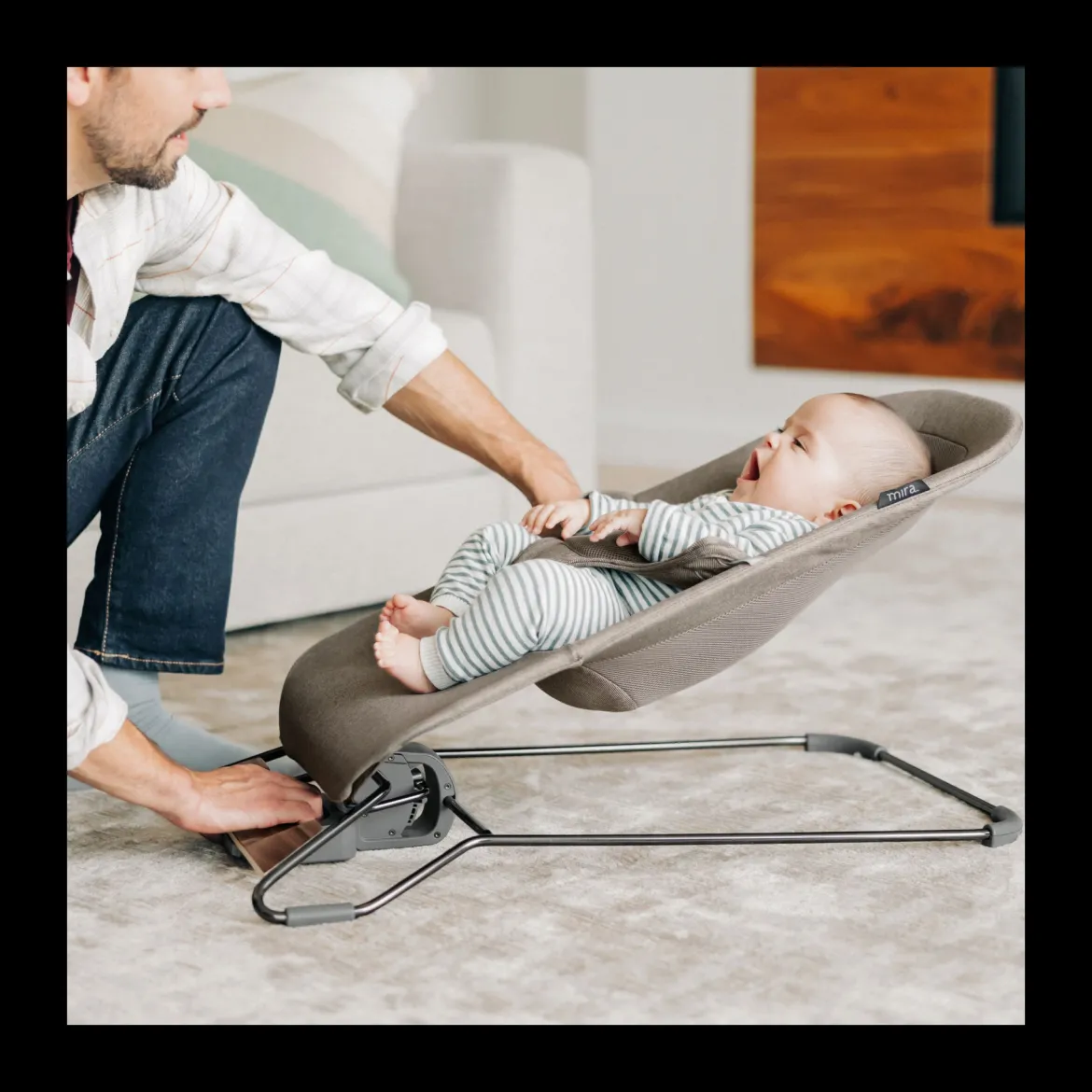 Mira 2-in-1 Bouncer and Seat & Toy Bar Bundle