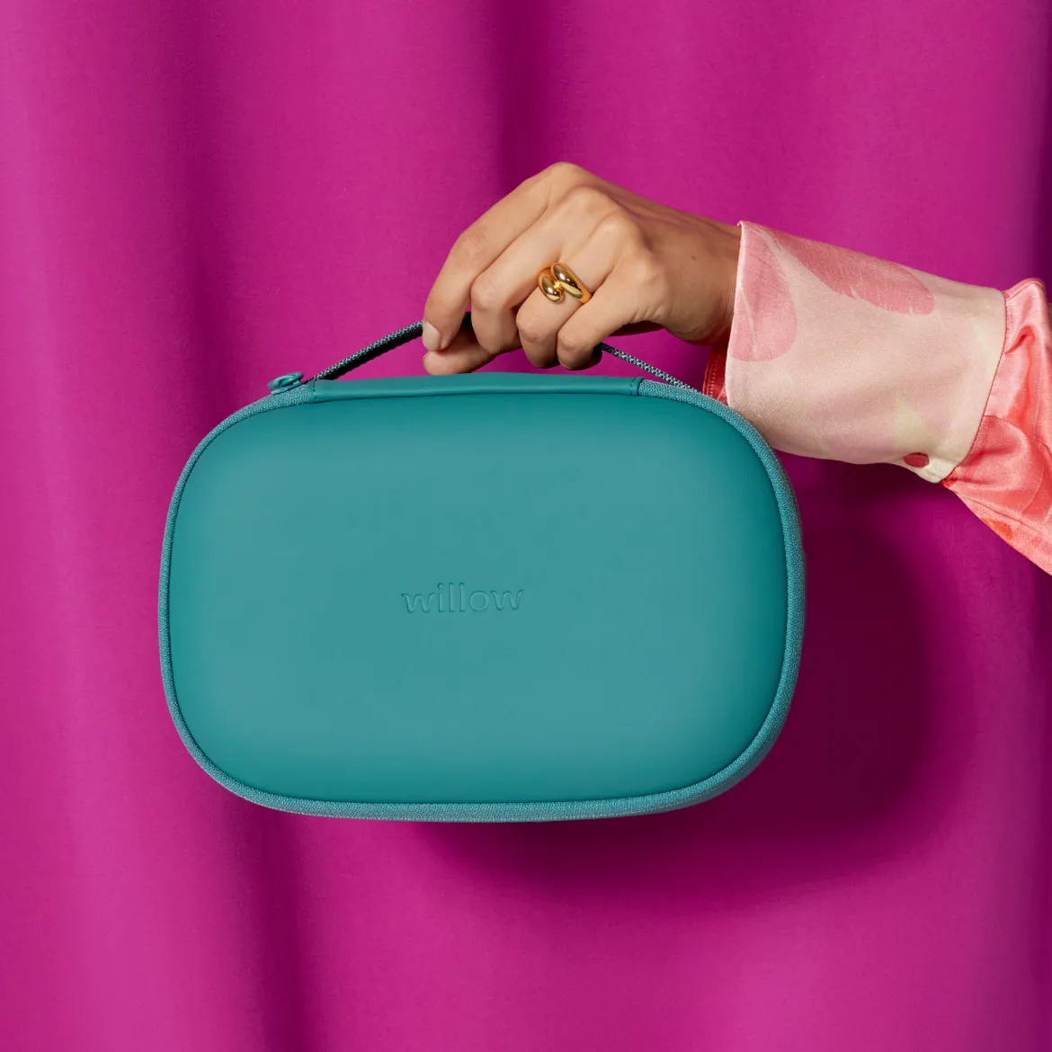 Pump Carrying Case for Wearable Breast Pumps
